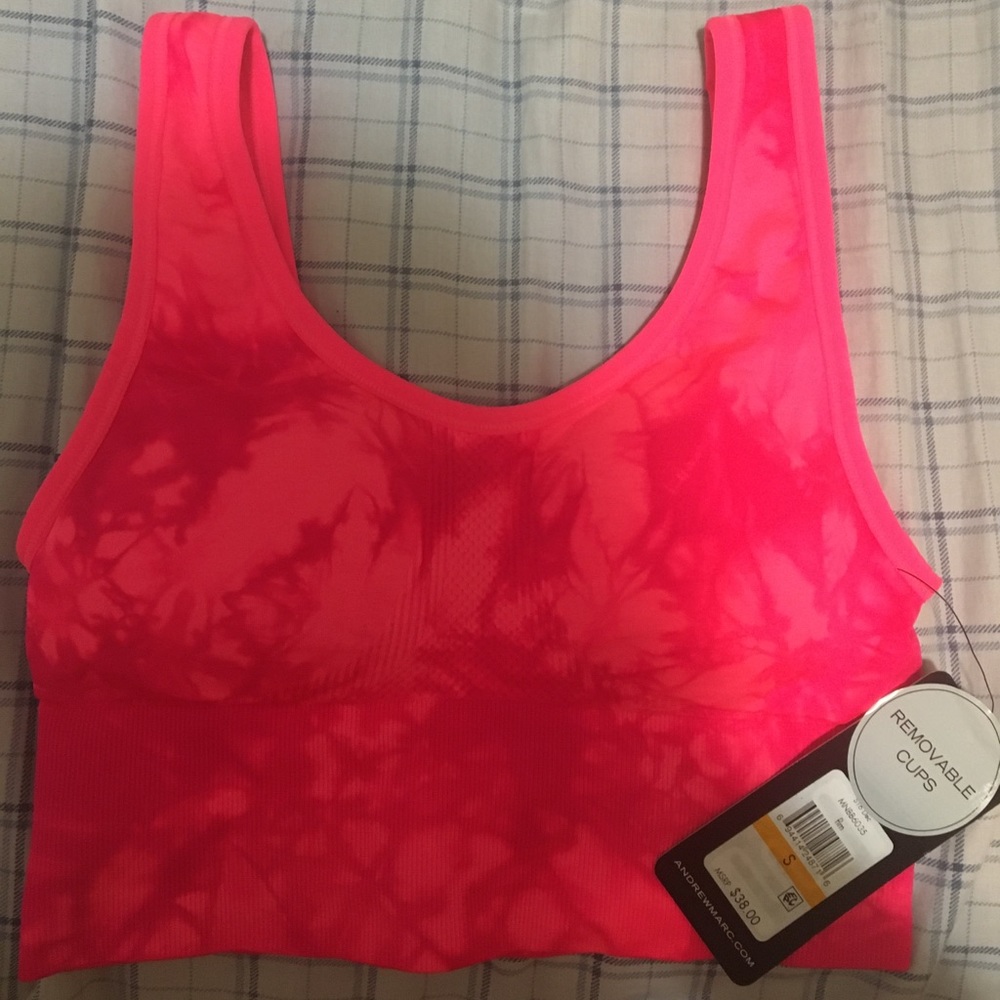 Pink sports bra **NEVER BEEN WORN**